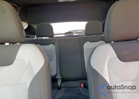 2025 Chevrolet Trax 1Rs z USA, uszkodzony, nr VIN KL77LGEP9SC164799